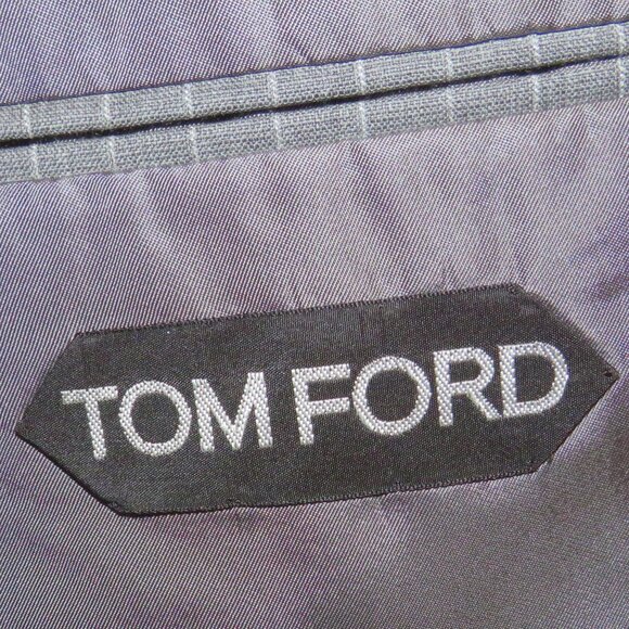 Tom Ford Shelton Gray Stripe Current Two Button Suit 40R - Picture 16 of 16